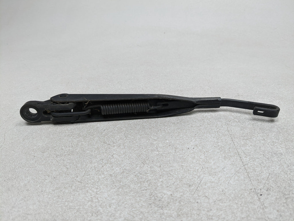 2004 - 2009 CADILLAC SRX OEM WINDSHIELD WIPER ARM REAR BACK WINDOW GLASS