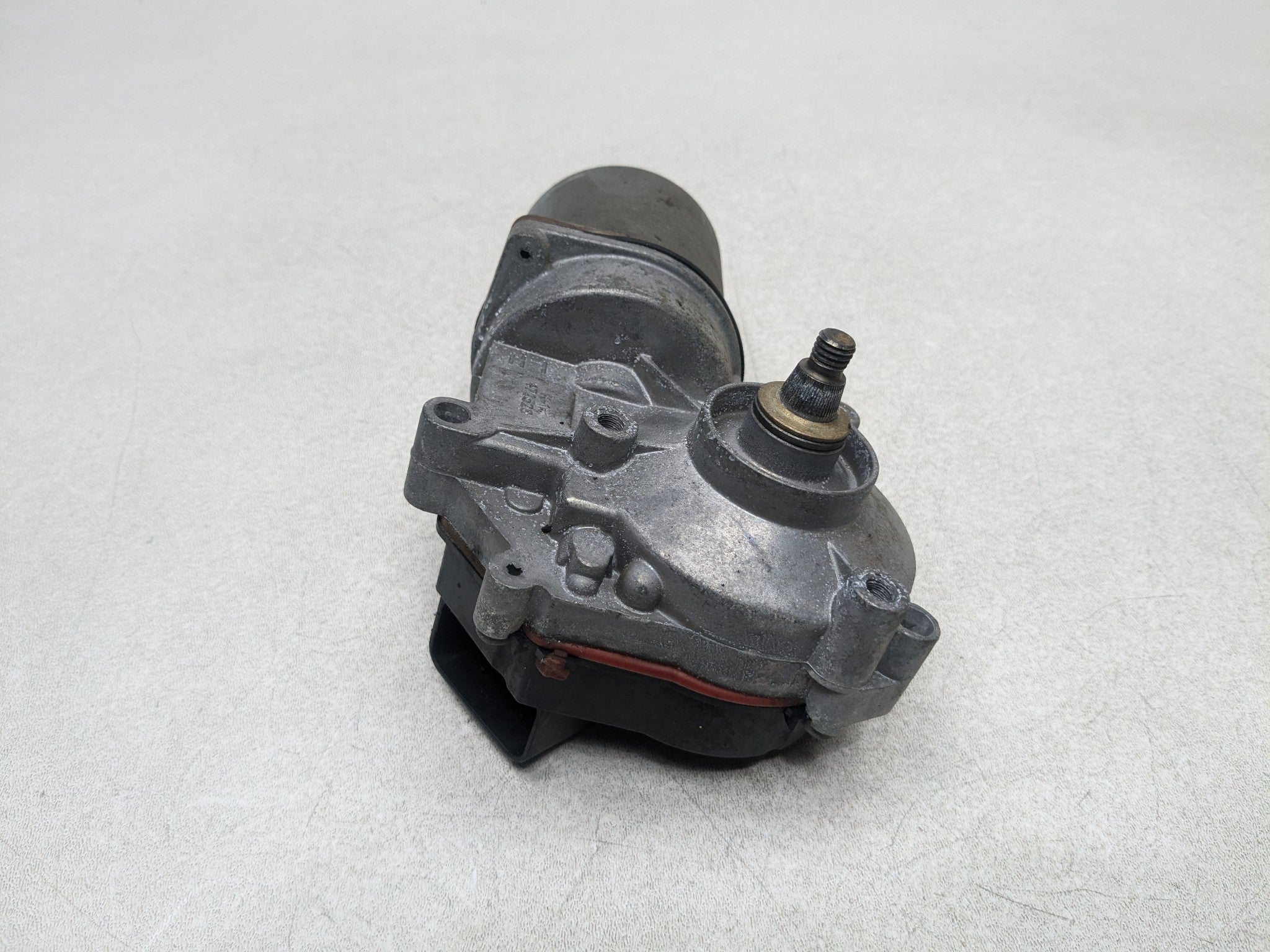 2004 - 2009 CADILLAC SRX OEM WIPER MOTOR FRONT WINDSHIELD WASHER WITHOUT LINKAGE