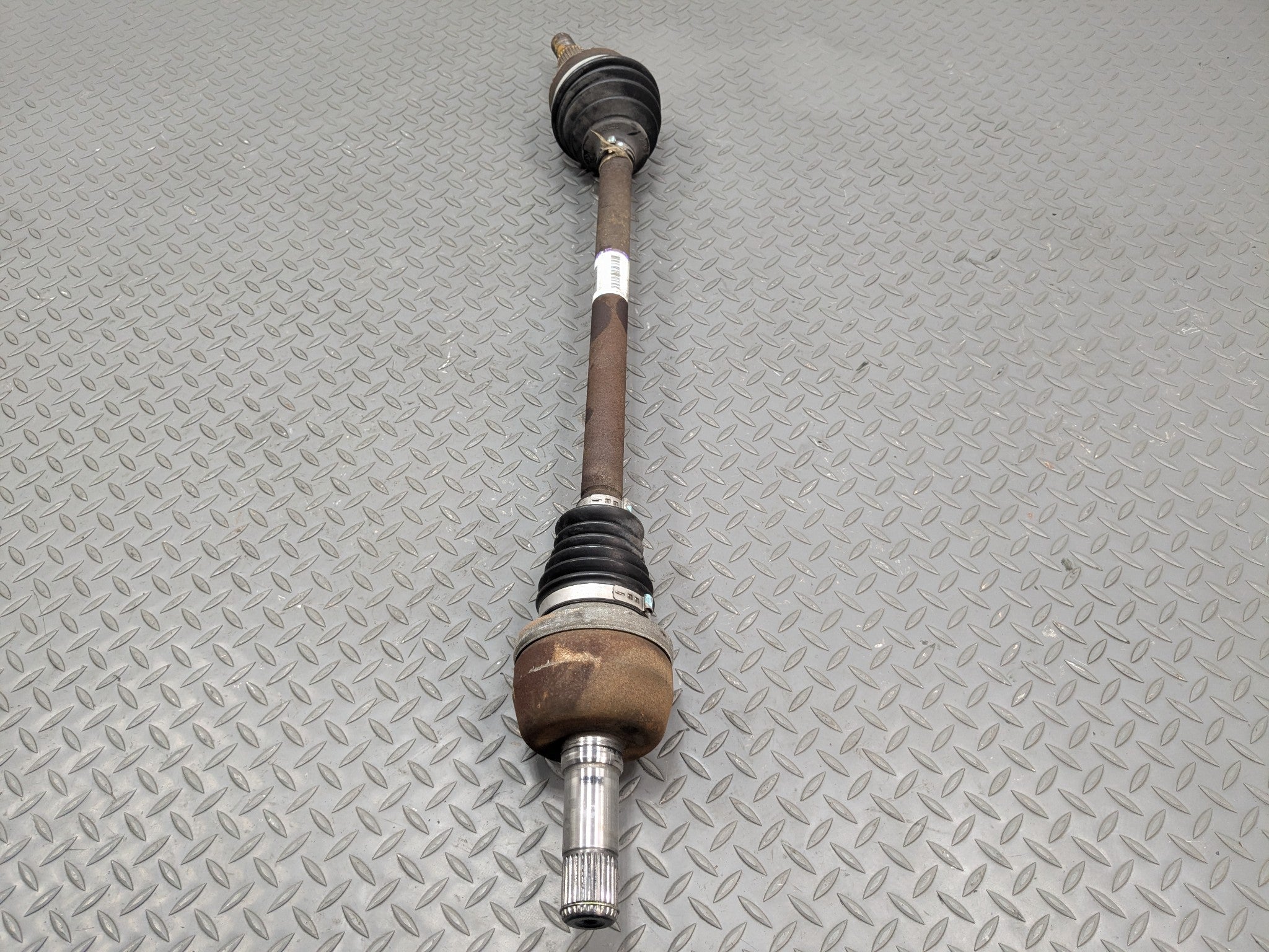 2004 - 2009 CADILLAC SRX OEM AXLE DRIVE SHAFT ASSEMBLY REAR RIGHT PASSENGER SIDE