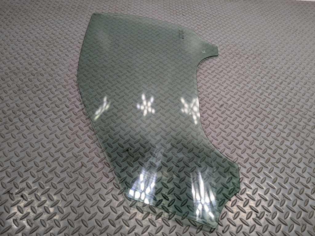 2004 - 2009 CADILLAC SRX OEM DOOR WINDOW GLASS FRONT LEFT DRIVER SIDE