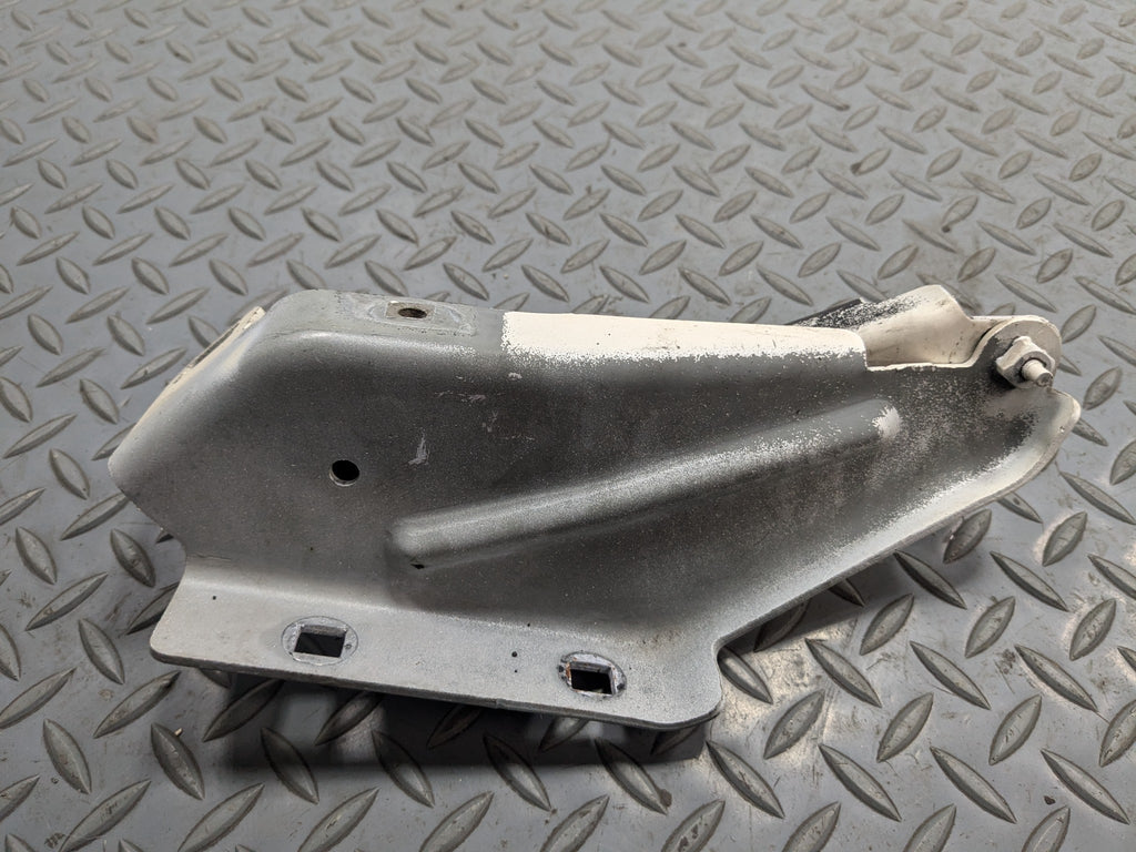 2004 - 2009 CADILLAC SRX OEM HOOD HINGE SUPPORT BRACKET FRONT LEFT DRIVER SIDE