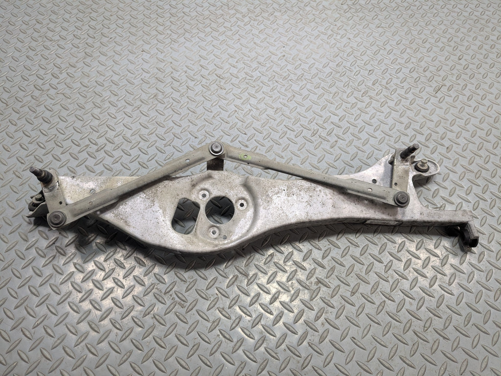 2004 - 2009 CADILLAC SRX OEM WINDSHIELD WIPER TRANSMISSION LINKAGE WITHOUT MOTOR