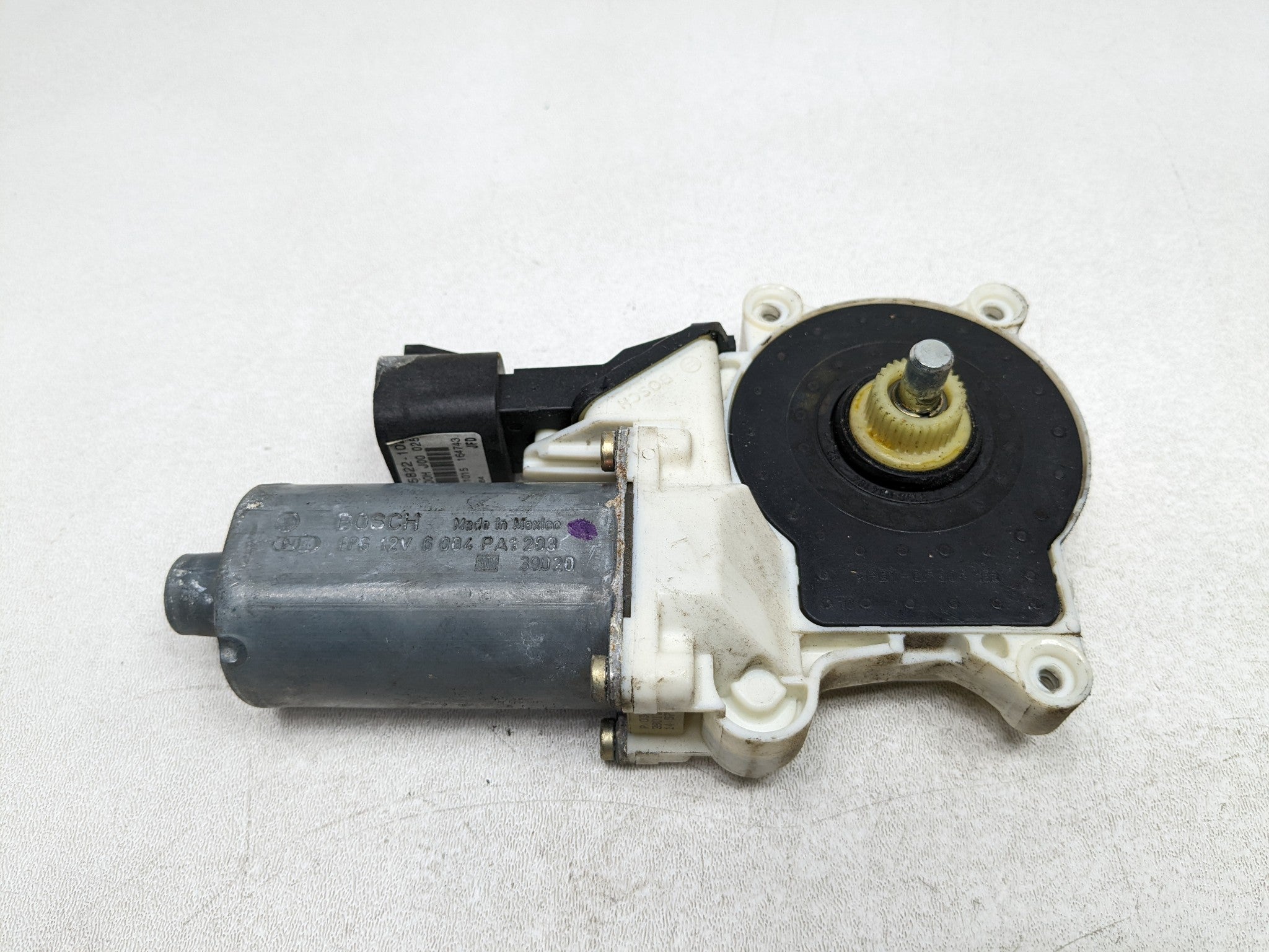 2004 - 2009 CADILLAC SRX OEM POWER WINDOW MOTOR FRONT RIGHT PASSENGER SIDE