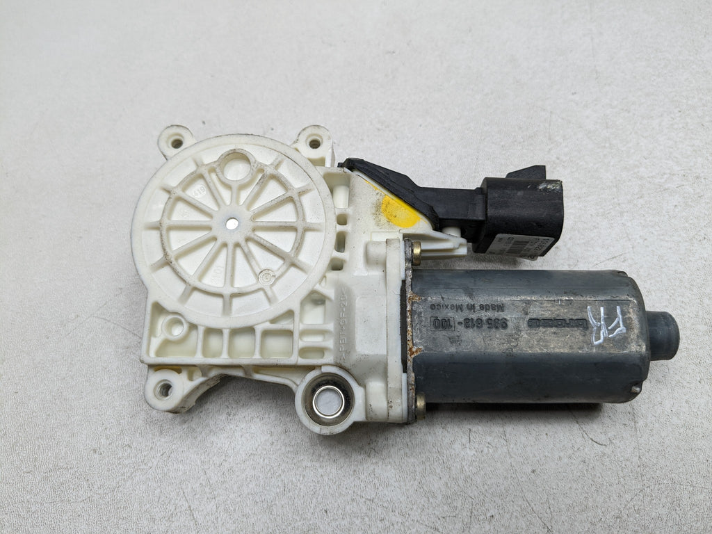 2004 - 2009 CADILLAC SRX OEM POWER WINDOW MOTOR FRONT RIGHT PASSENGER SIDE