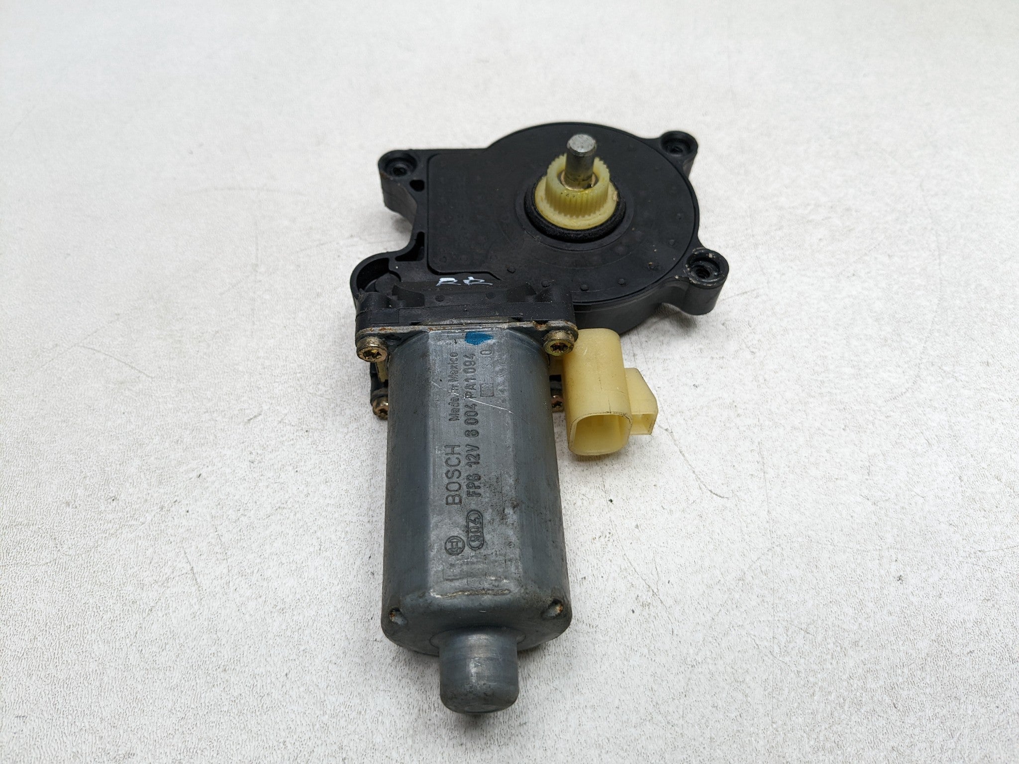 2004 - 2009 CADILLAC SRX OEM POWER WINDOW MOTOR REAR RIGHT PASSENGER SIDE