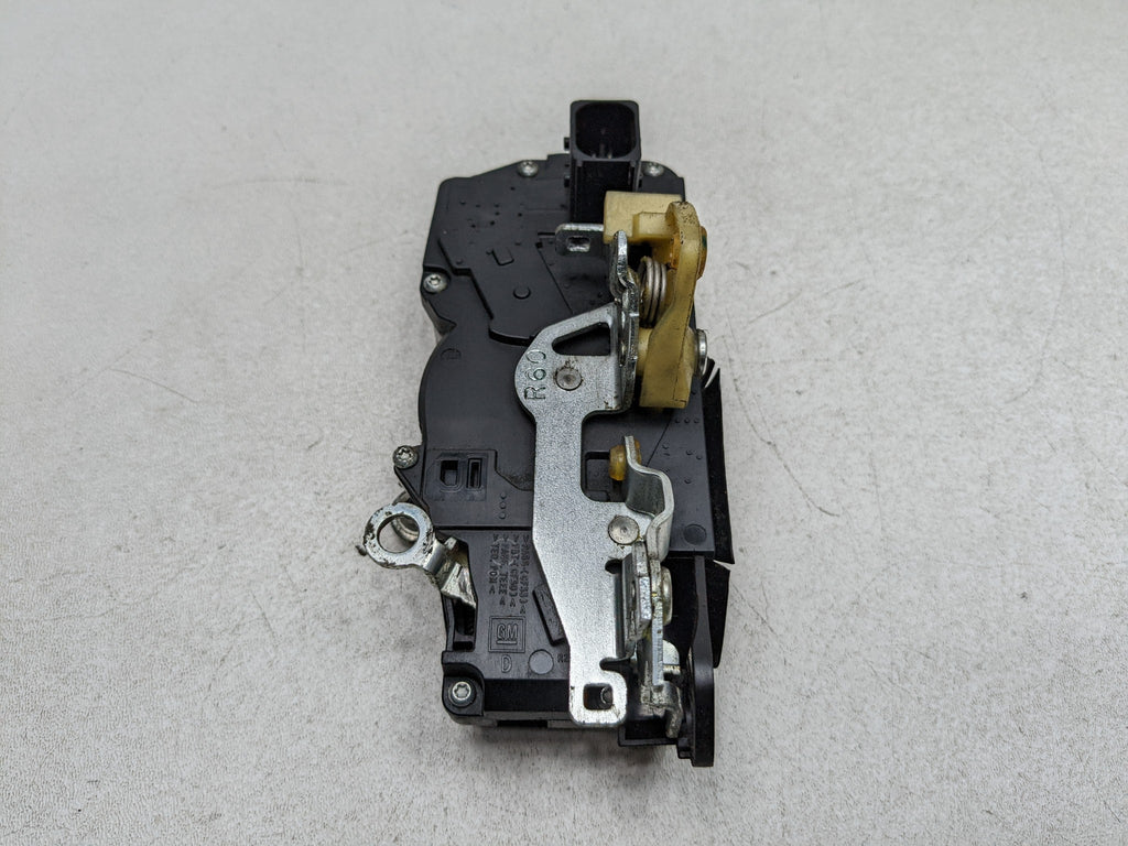 2004 - 2009 CADILLAC SRX OEM DOOR LATCH LOCK ACTUATOR FRONT RIGHT PASSENGER SIDE