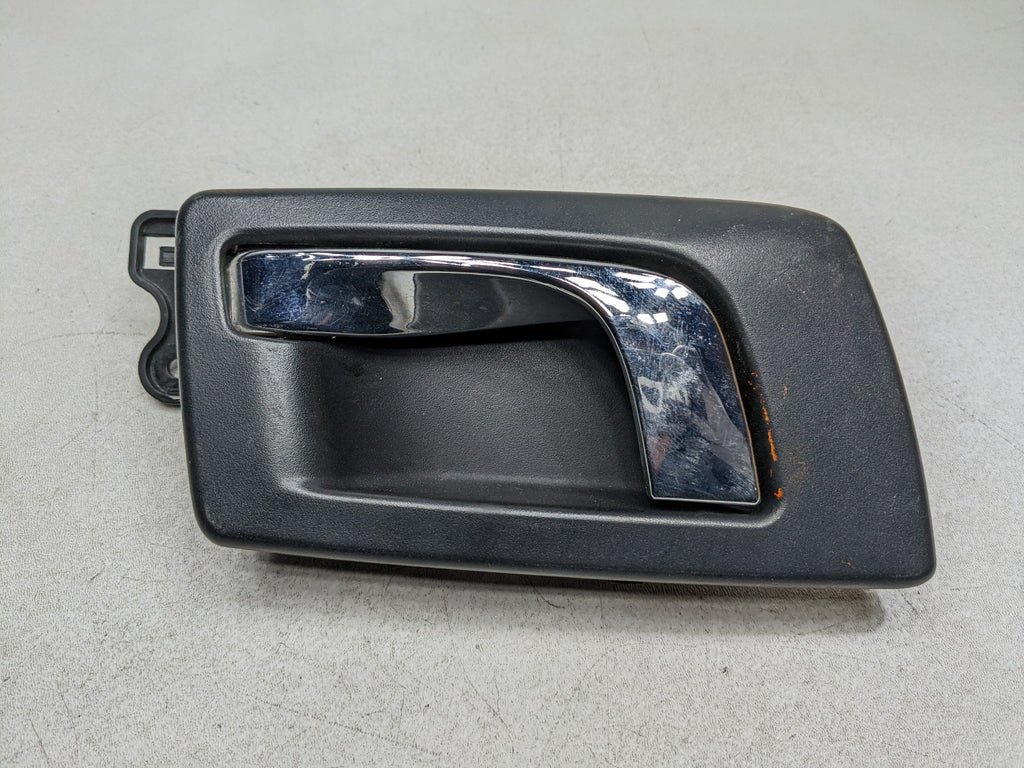 2004 - 2009 CADILLAC SRX OEM INTERIOR DOOR HANDLE REAR RIGHT PASSENGER SIDE