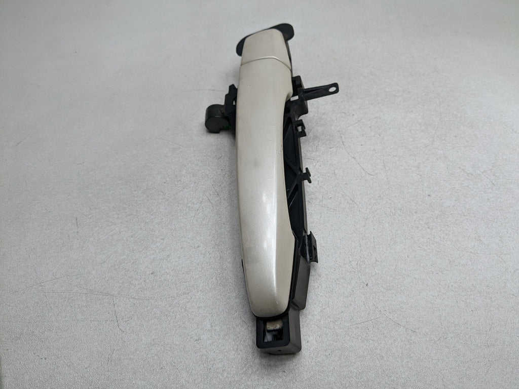 2004 - 2009 CADILLAC SRX OEM EXTERIOR DOOR HANDLE REAR LEFT DRIVER SIDE