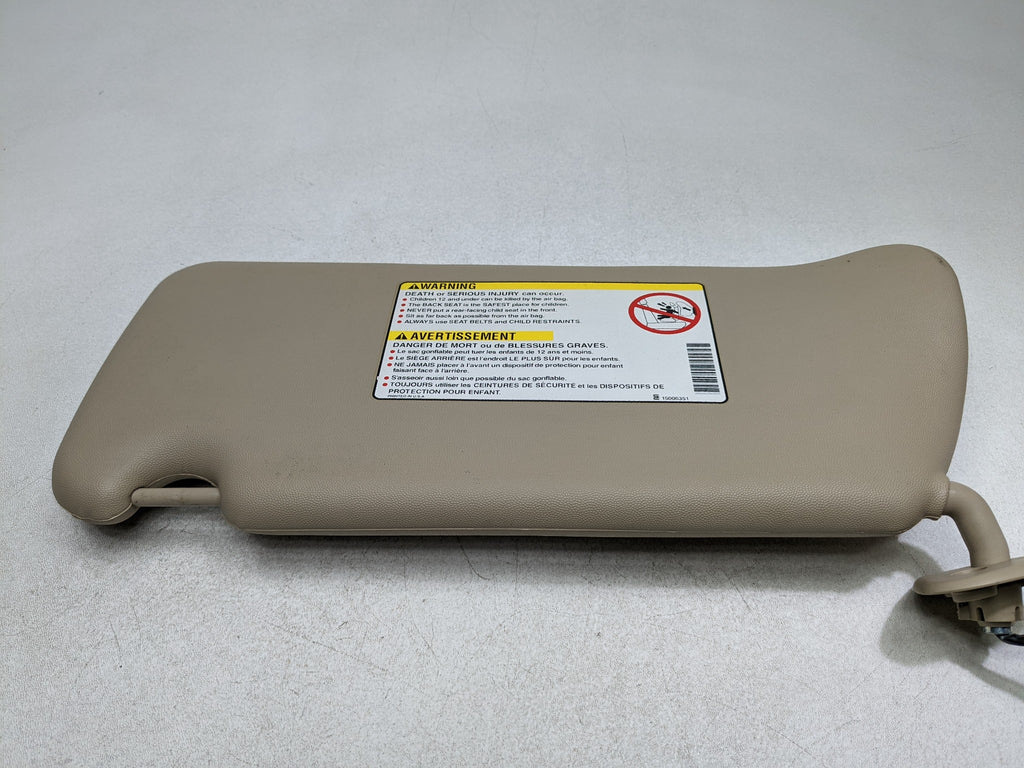 2004 - 2009 CADILLAC SRX OEM SUN VISOR INTERIOR UPPER ROOF FRONT RIGHT SIDE