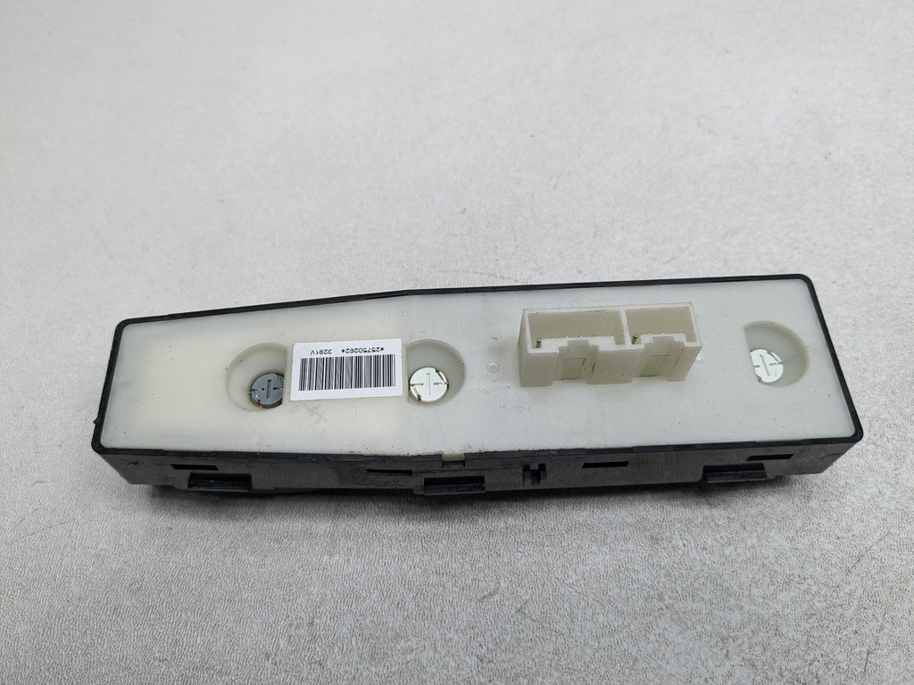 2004 - 2009 CADILLAC SRX OEM DOOR POWER WINDOW MASTER SWITCH ASSEMBLY FRONT LEFT