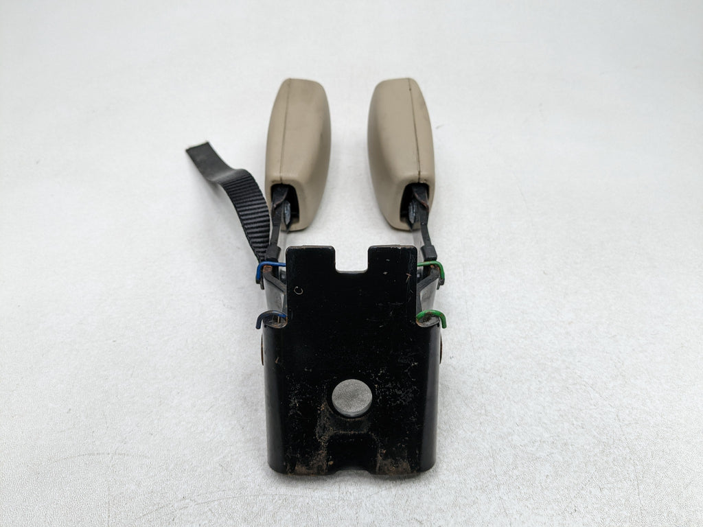 04 - 09 CADILLAC SRX OEM SEAT BELT BUCKLE SET THIRD ROW REAR LEFT AND RIGHT SIDE