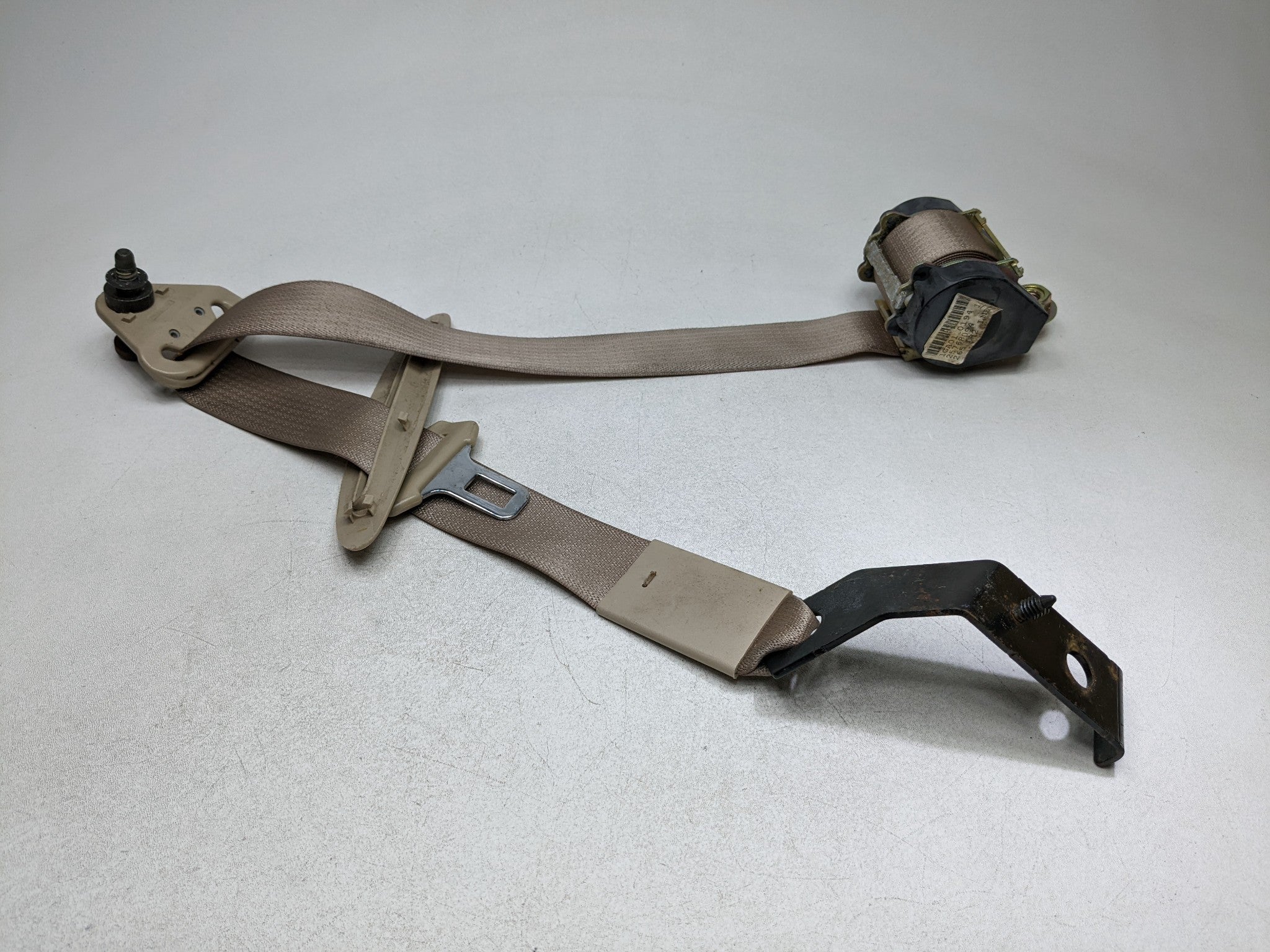 04 - 09 CADILLAC SRX OEM SAFETY SEAT BELT RETRACTOR FLINT REAR LEFT DRIVER SIDE