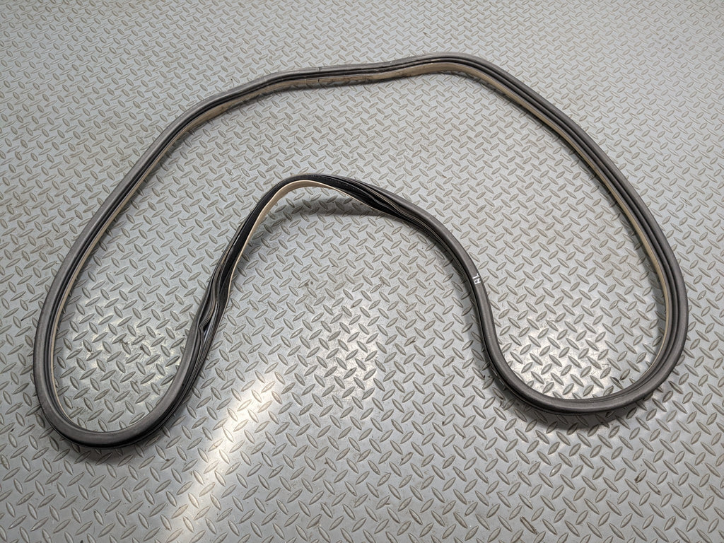 2004 - 2009 CADILLAC SRX OEM DOOR SEAL WEATHER STRIPPING RUBBER REAR LEFT SIDE