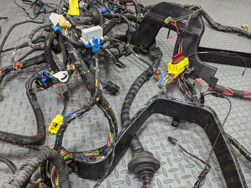 2004 - 2009 CADILLAC SRX OEM INTERIOR BODY WIRE HARNESS CABLE AND CONNECTOR