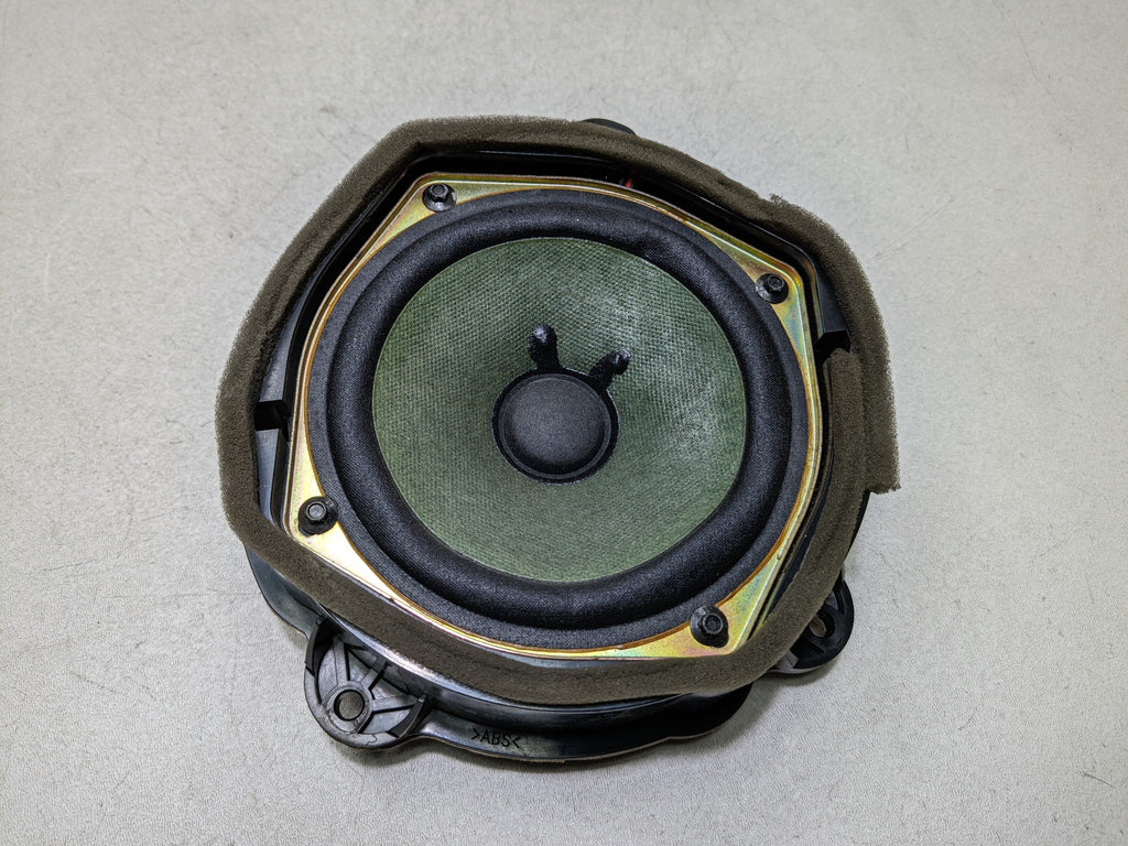 2004 - 2009 CADILLAC SRX OEM AUDIO SOUND SYSTEM SPEAKER SET FRONT AND REAR