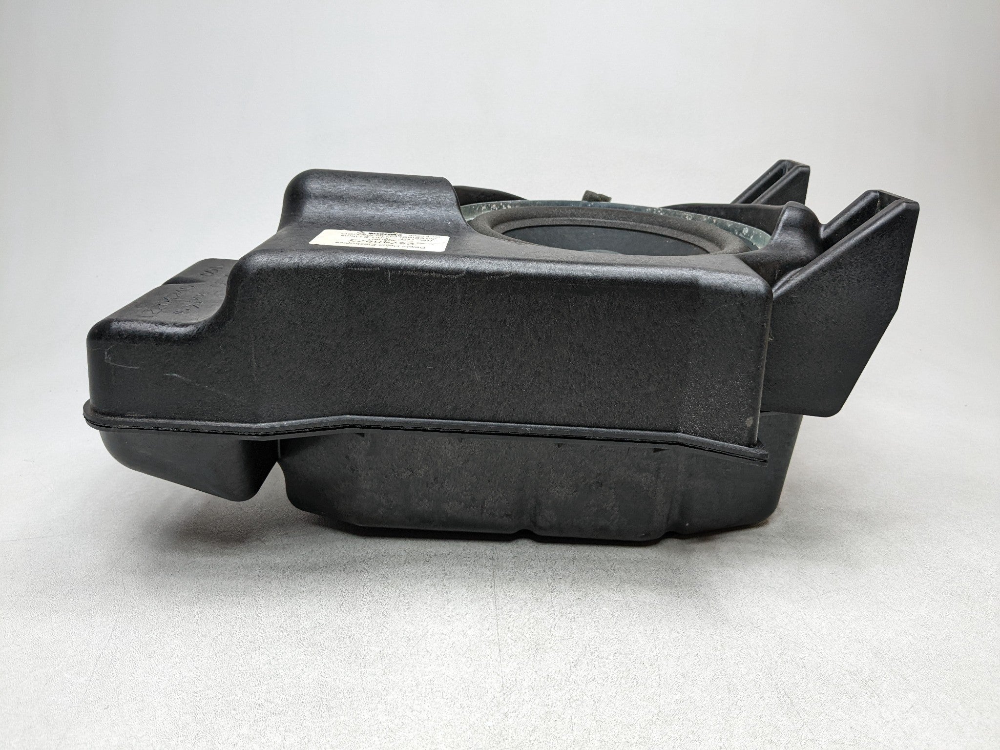 2004 - 2009 CADILLAC SRX OEM SUBWOOFER SPEAKER AUDIO SOUND SYSTEM ASSEMBLY