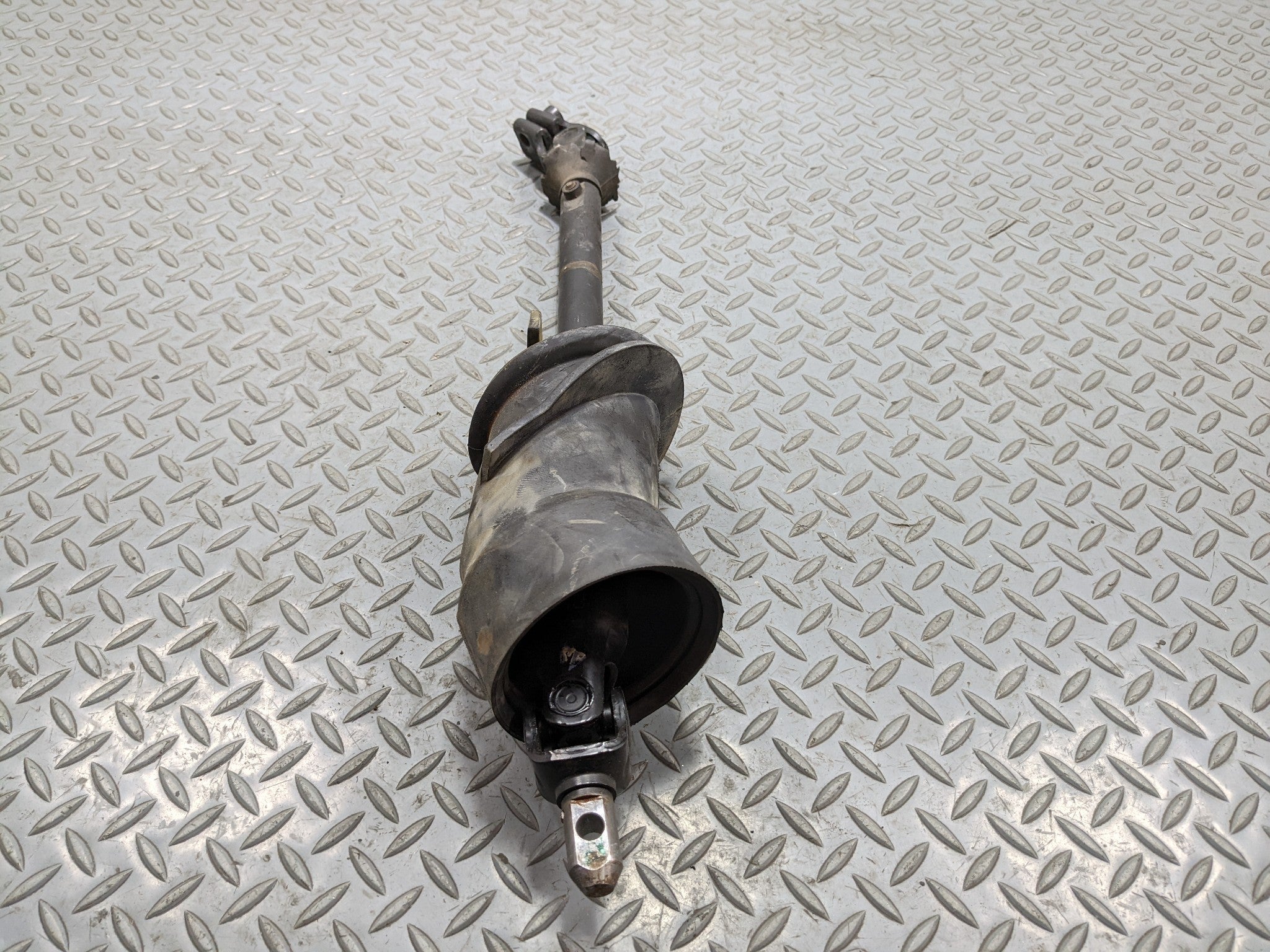 2004 - 2009 CADILLAC SRX OEM INTERMEDIATE STEERING SHAFT JOINT ASSEMBLY