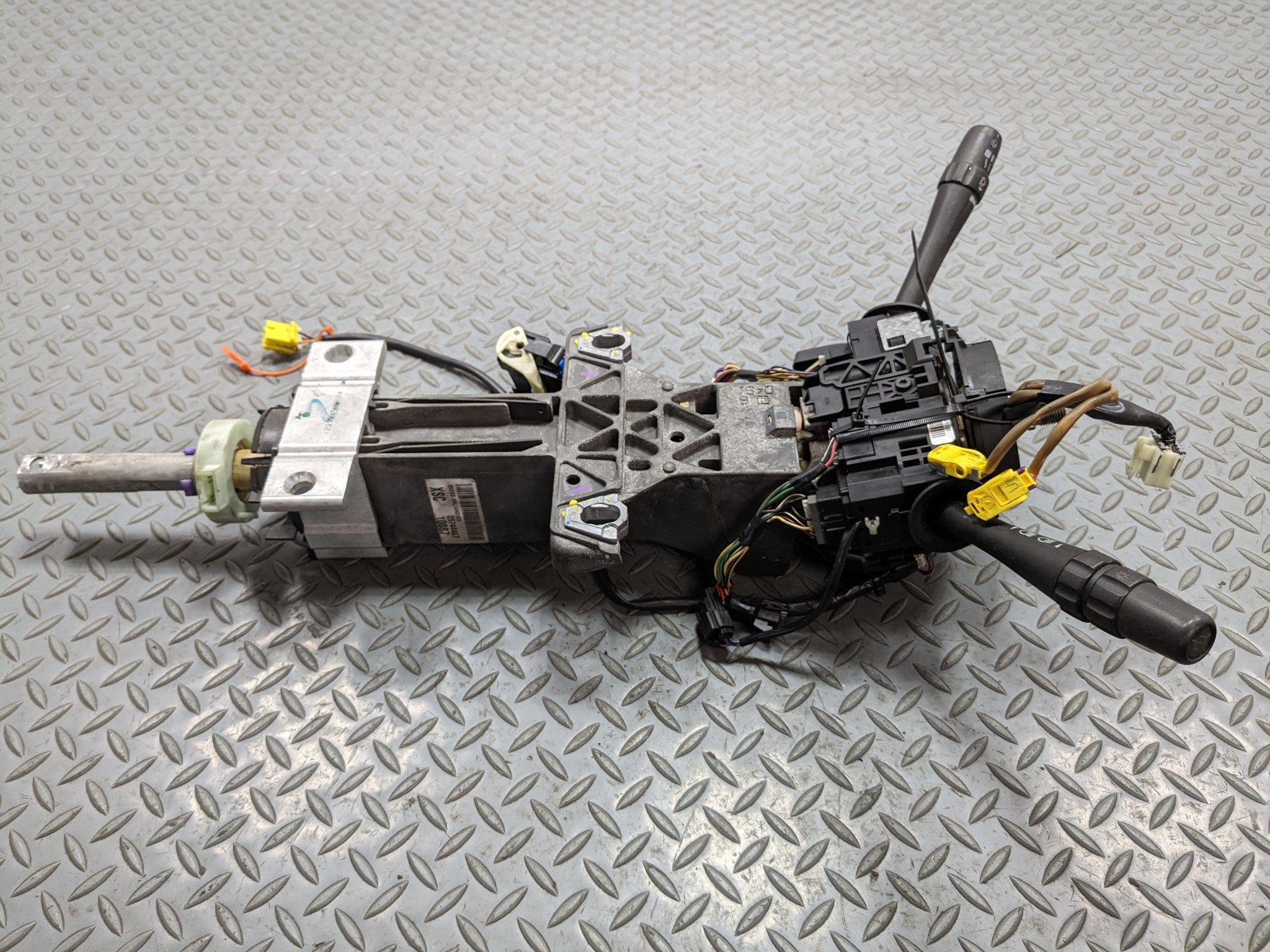 04-09 CADILLAC SRX OEM STEERING COLUMN WITH CLOCKSPRING WIPER COMBINATION SWITCH