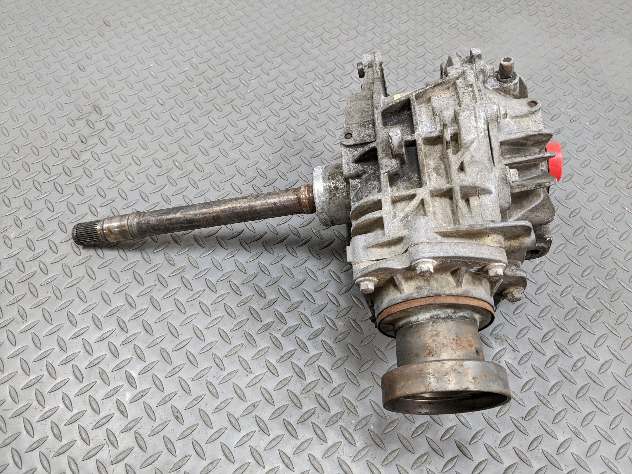 2004 - 2009 CADILLAC SRX OEM FRONT AXLE DIFFERENTIAL CARRIER ASSEMBLY