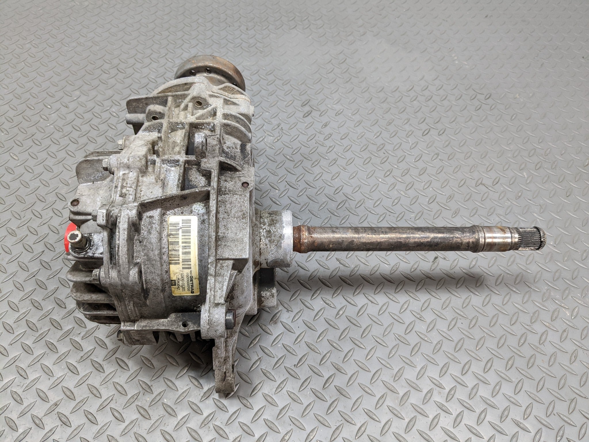2004 - 2009 CADILLAC SRX OEM FRONT AXLE DIFFERENTIAL CARRIER ASSEMBLY