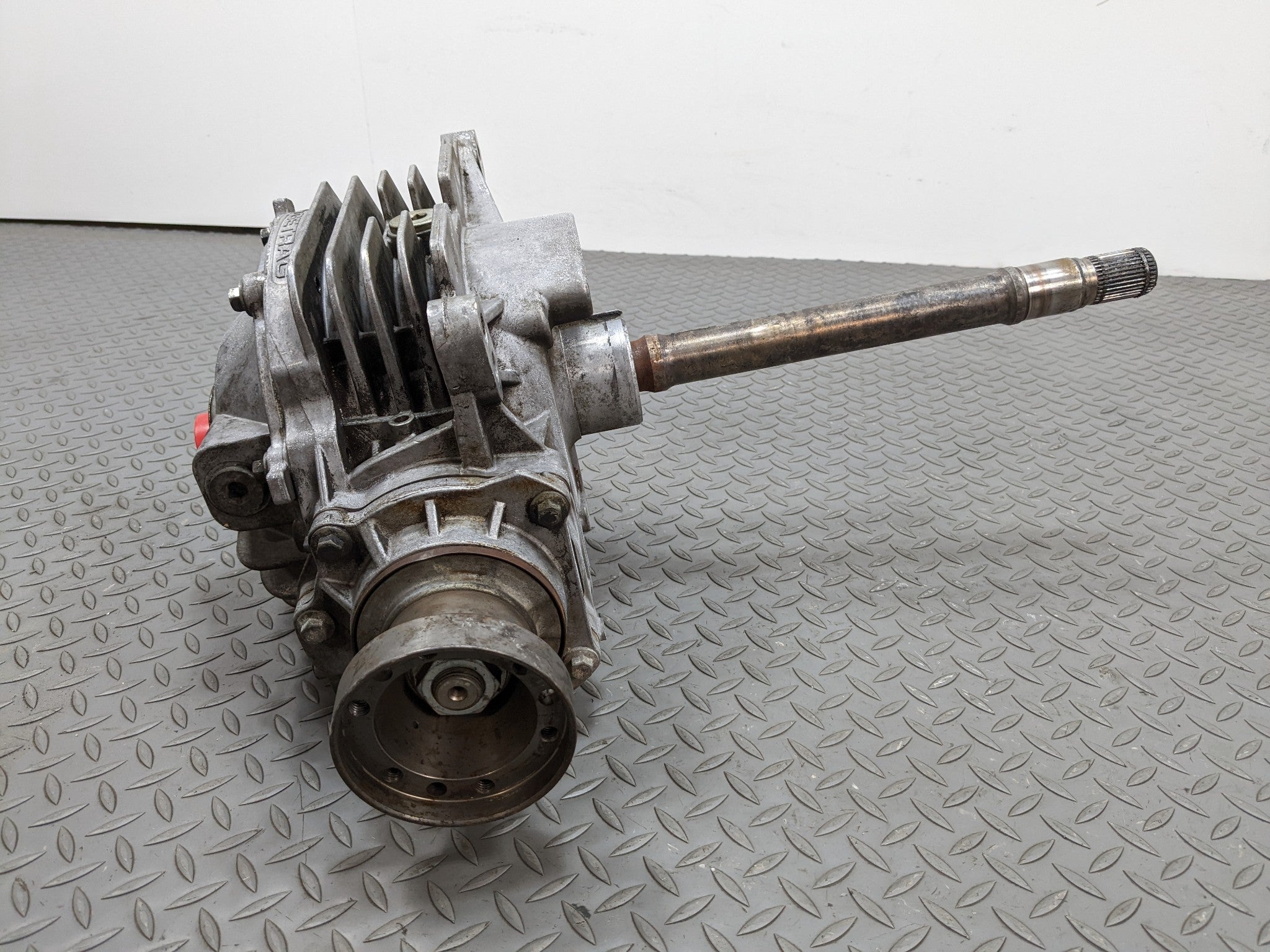 2004 - 2009 CADILLAC SRX OEM FRONT AXLE DIFFERENTIAL CARRIER ASSEMBLY