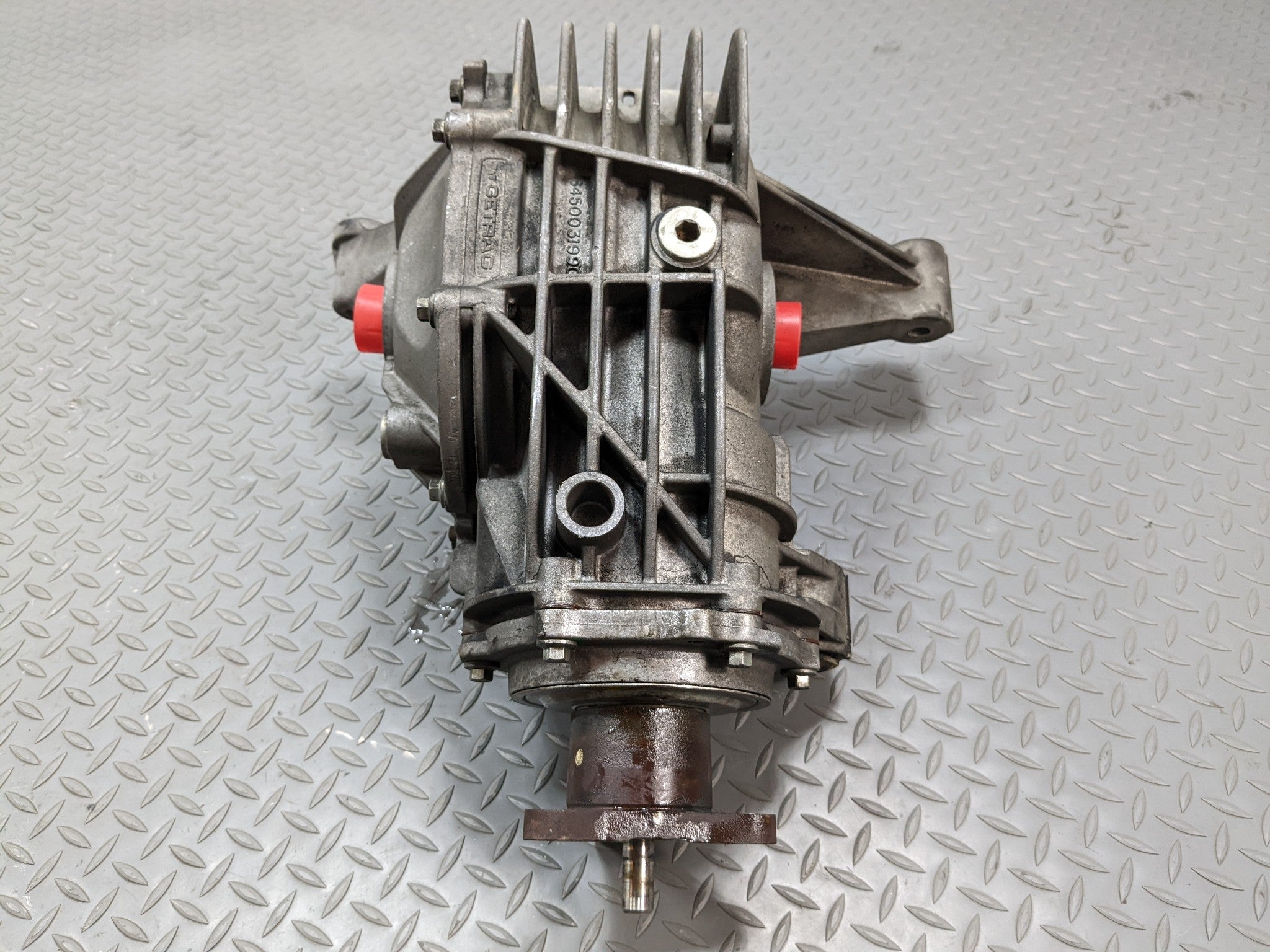 2004 - 2009 CADILLAC SRX OEM REAR AXLE DIFFERENTIAL CARRIER ASSEMBLY