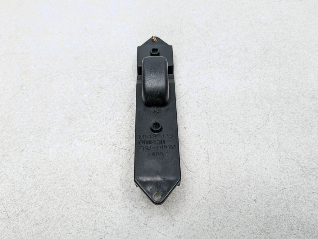 00 - 04 MITSUBISHI MONTERO SPORT OEM DOOR WINDOW SWITCH ASSEMBLY REAR LEFT SIDE