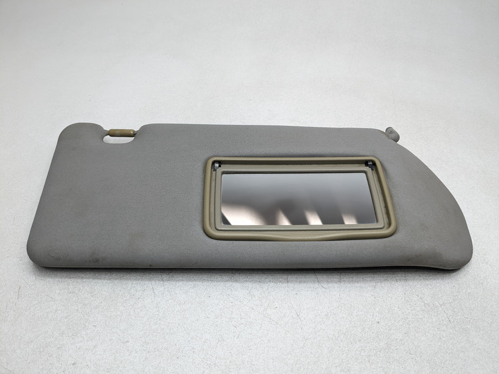 00 - 04 MITSUBISHI MONTERO SPORT OEM SUN VISOR INTERIOR UPPER FRONT RIGHT SIDE