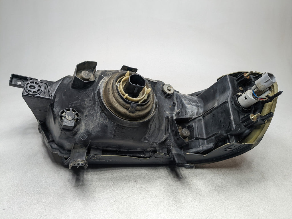 00 – 04 MITSUBISHI MONTERO SPORT OEM HALOGEN HEADLAMP ASSEMBLY FRONT LEFT SIDE