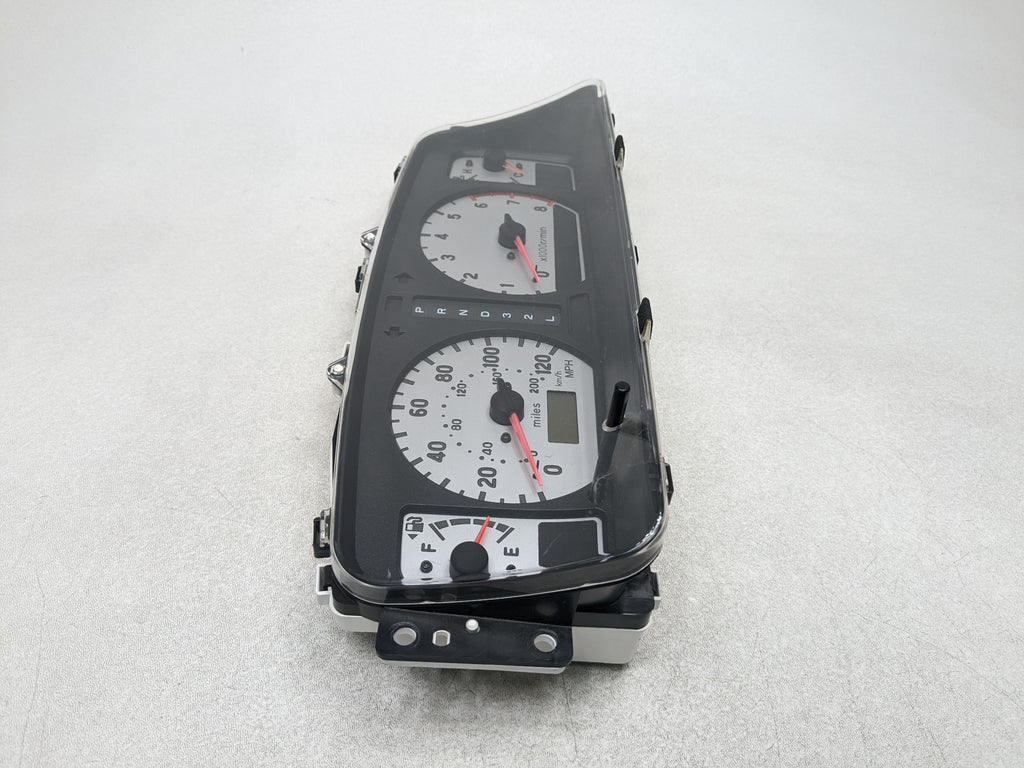 00 - 04 MITSUBISHI MONTERO SPORT OEM SPEEDOMETER DASH PANEL INSTRUMENT CLUSTER