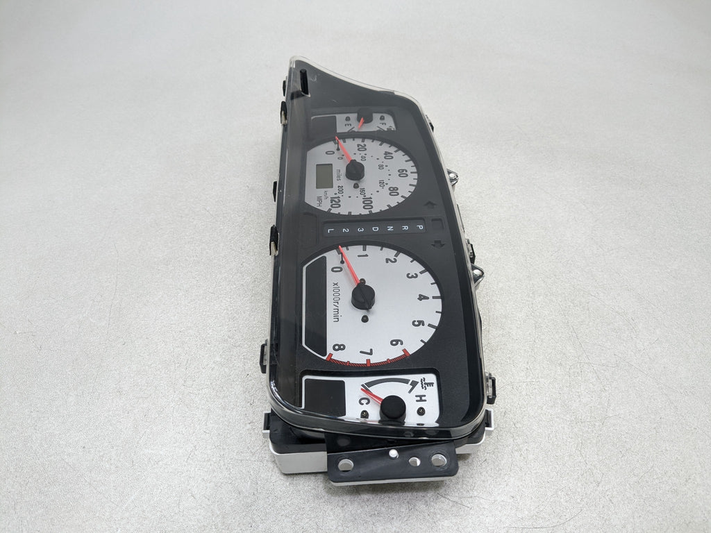 00 - 04 MITSUBISHI MONTERO SPORT OEM SPEEDOMETER DASH PANEL INSTRUMENT CLUSTER