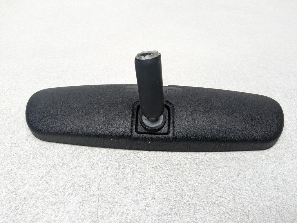 00 - 04 MITSUBISHI MONTERO SPORT OEM REAR VIEW MIRROR CENTER INTERIOR UPPER ROOF