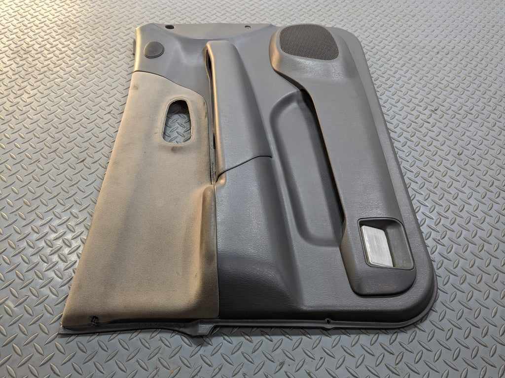 00 - 04 MITSUBISHI MONTERO SPORT OEM INTERIOR DOOR TRIM PANEL FRONT LEFT SIDE