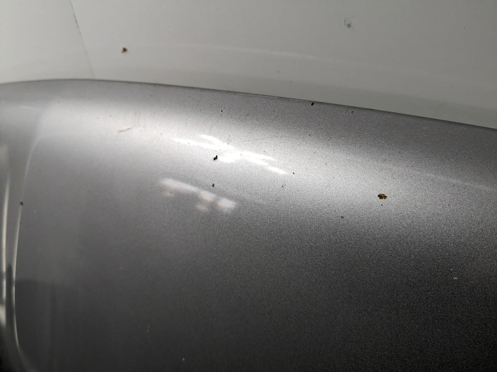 00 - 04 MITSUBISHI MONTERO SPORT OEM FRONT HOOD BONNET SHELL PANEL SILVER GRAY