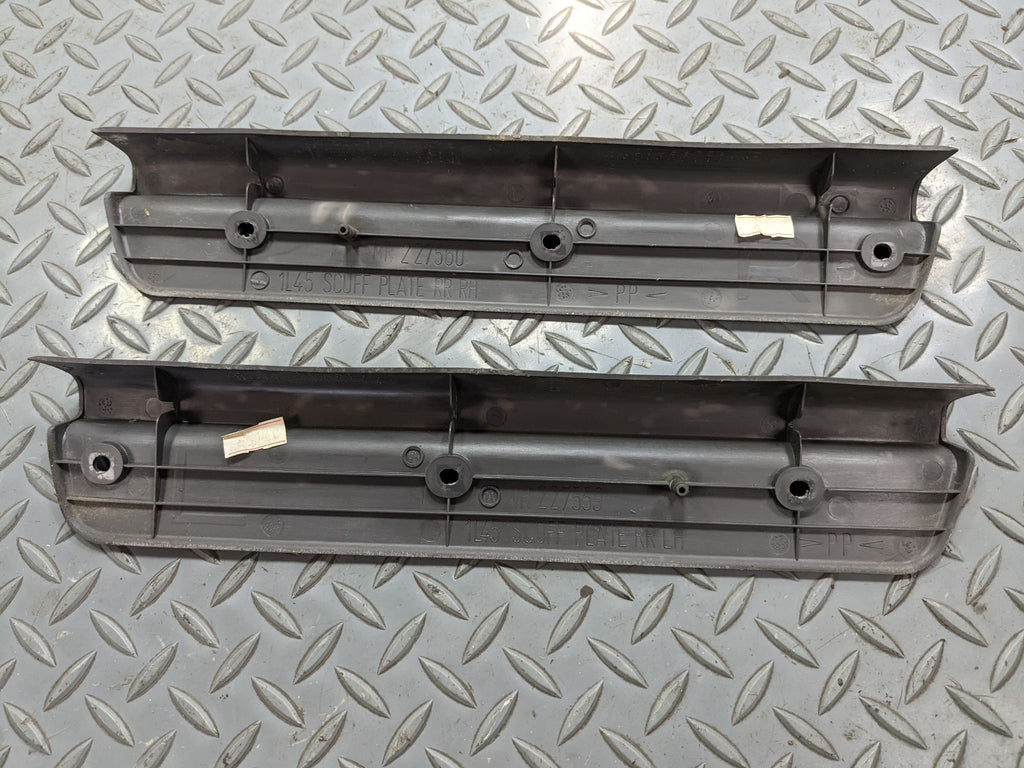 00 - 04 MITSUBISHI MONTERO SPORT OEM SILL SCUFF PLATE FRONT AND REAR LEFT RIGHT