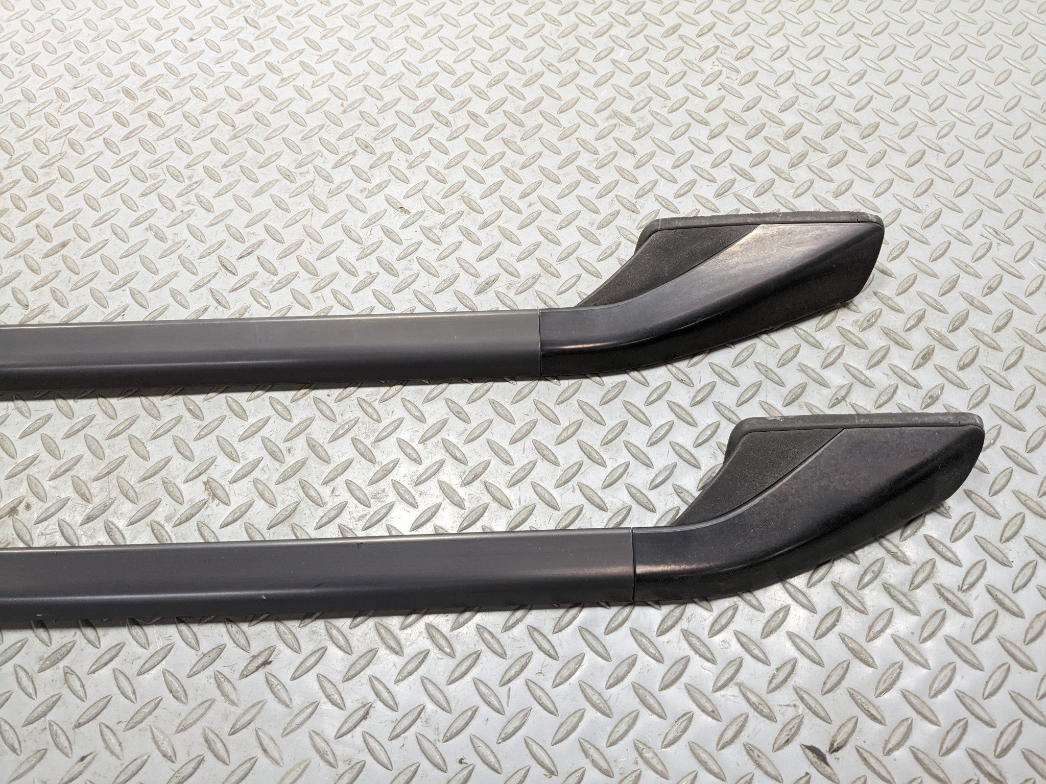 00 - 04 MITSUBISHI MONTERO SPORT OEM ROOF RAILS LUGGAGE CARRIER BAR LEFT RIGHT