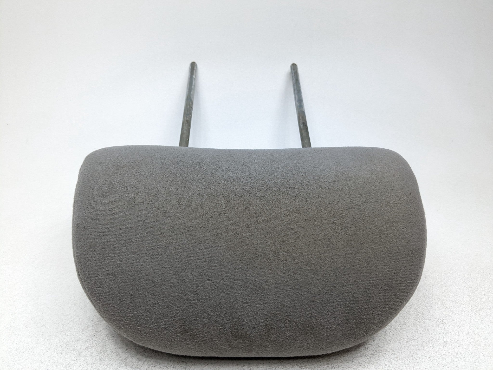 00 – 04 MITSUBISHI MONTERO SPORT OEM SEAT HEADREST CLOTH GRAY FRONT LEFT SIDE