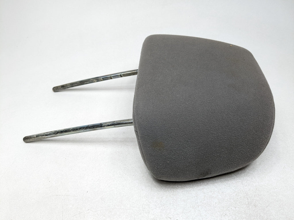 00 – 04 MITSUBISHI MONTERO SPORT OEM SEAT HEADREST CLOTH GRAY FRONT RIGHT SIDE
