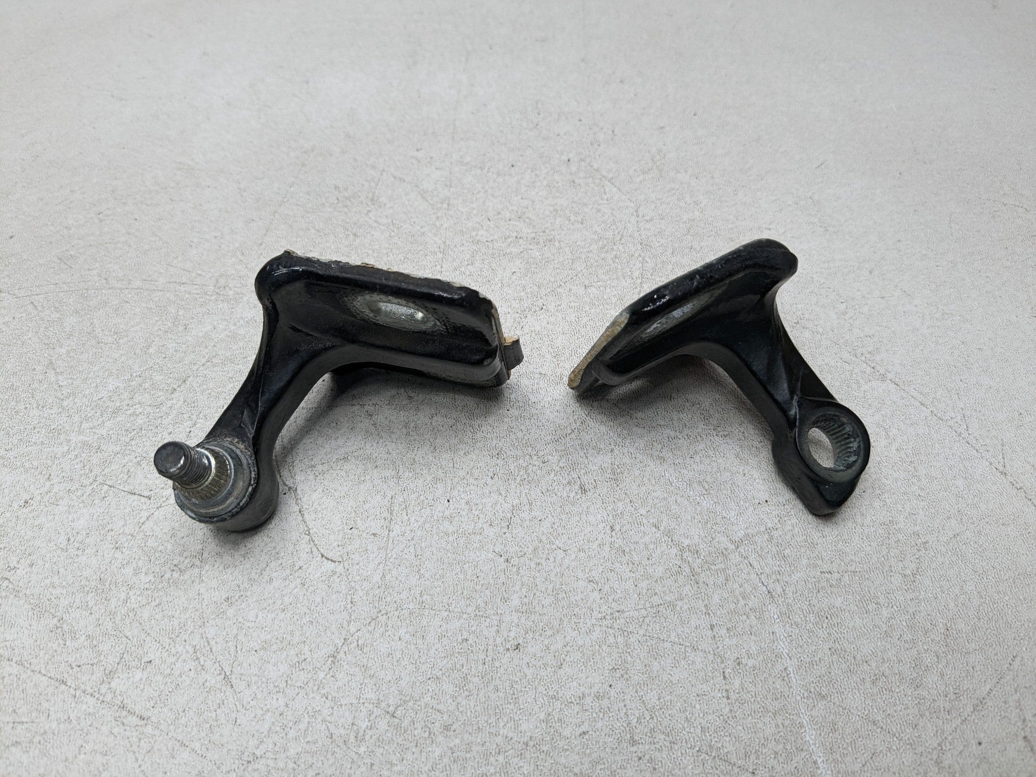 97 - 05 MERCEDES-BENZ S500 OEM DOOR HINGE SET UPPER AND LOWER REAR RIGHT SIDE