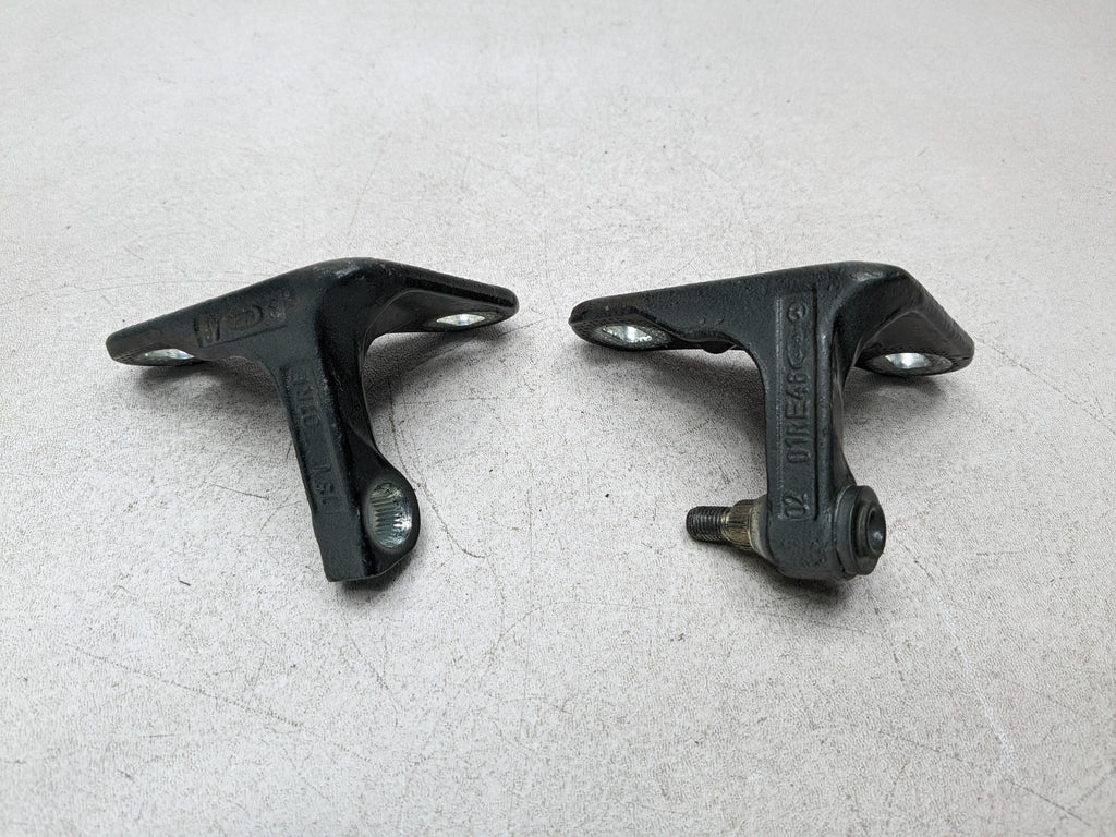97 - 05 MERCEDES-BENZ S500 OEM DOOR HINGE SET UPPER AND LOWER FRONT RIGHT SIDE