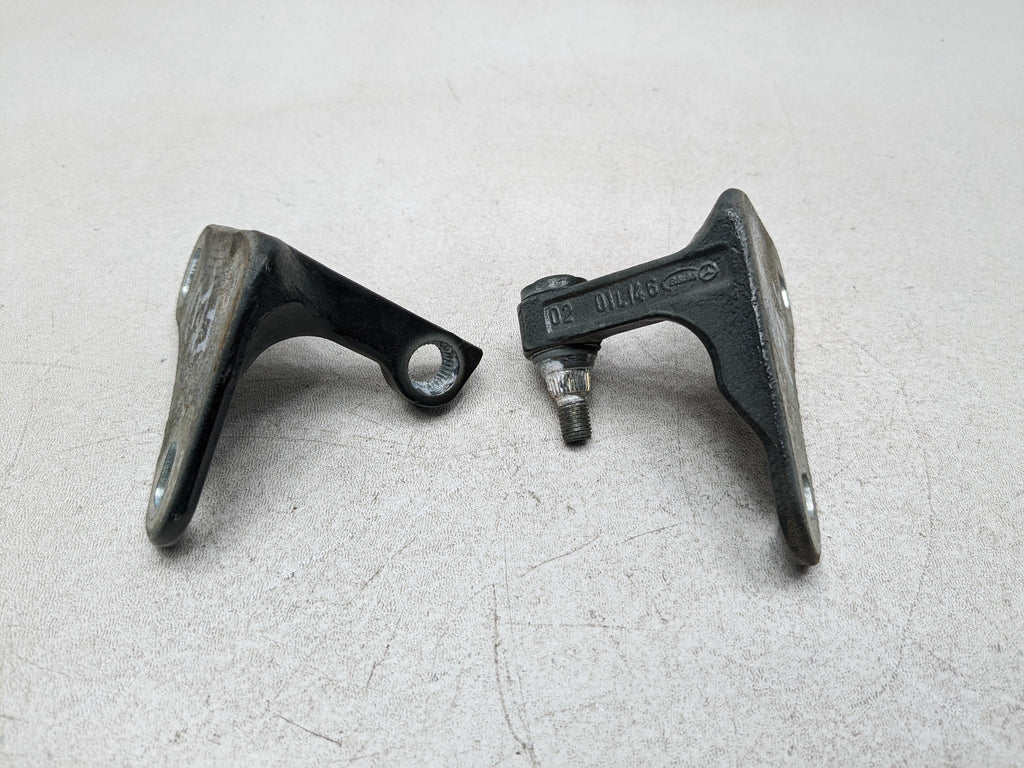 97 - 05 MERCEDES-BENZ S500 OEM DOOR HINGE SET UPPER AND LOWER FRONT LEFT SIDE