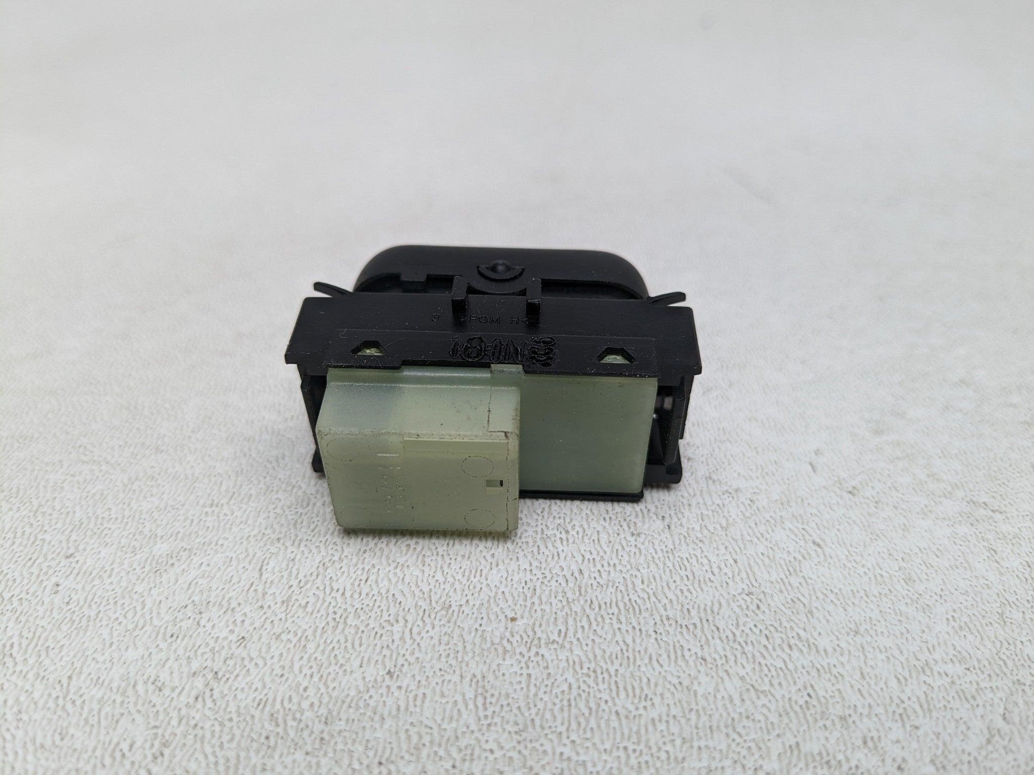 97 - 05 MERCEDES-BENZ S500 OEM DOOR WINDOW CONTROL SWITCH REAR LEFT DRIVER SIDE
