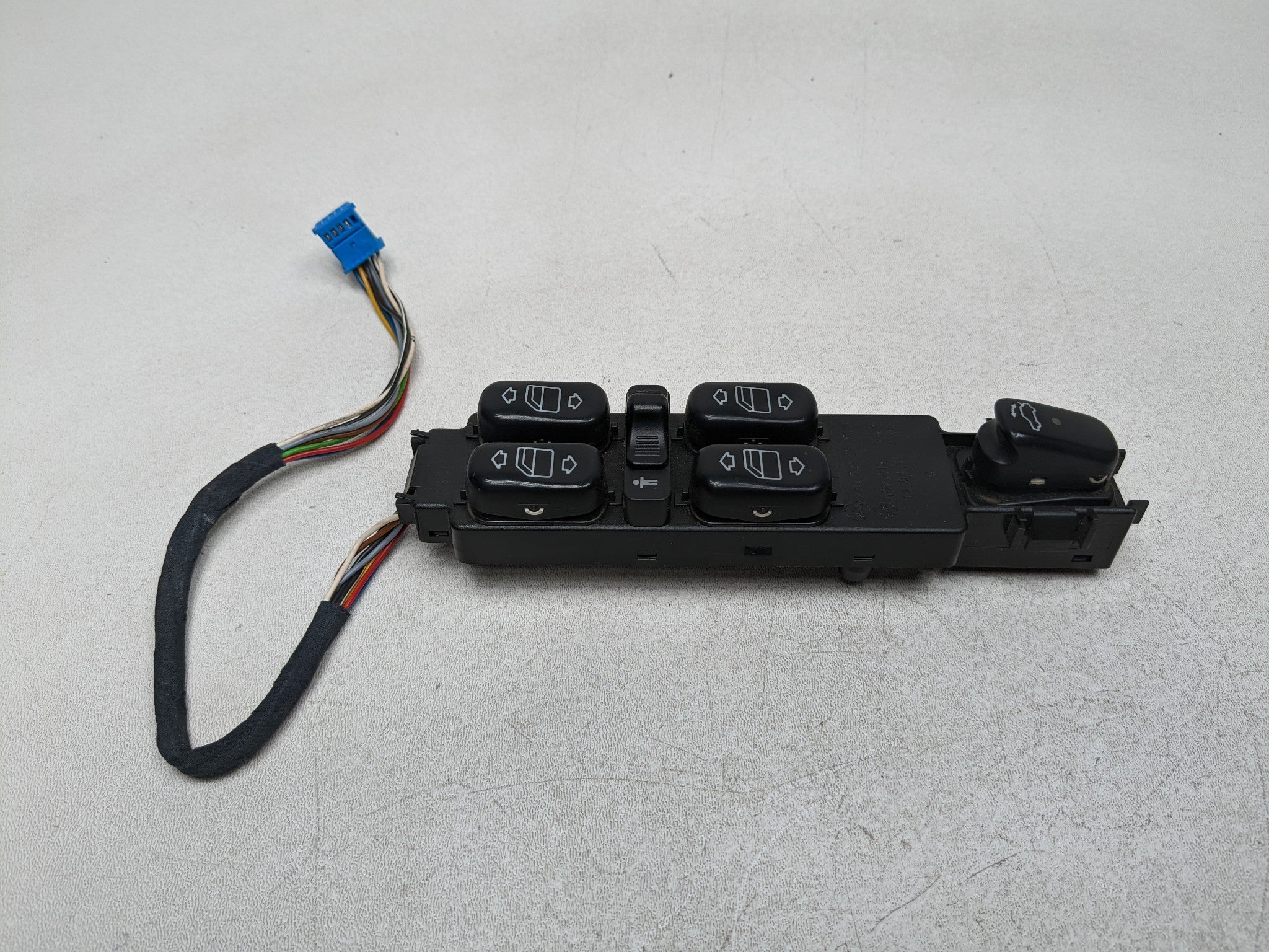 97-05 MERCEDES-BENZ S500 OEM DOOR SWITCH CONTROL ASSEMBLY FRONT LEFT DRIVER SIDE