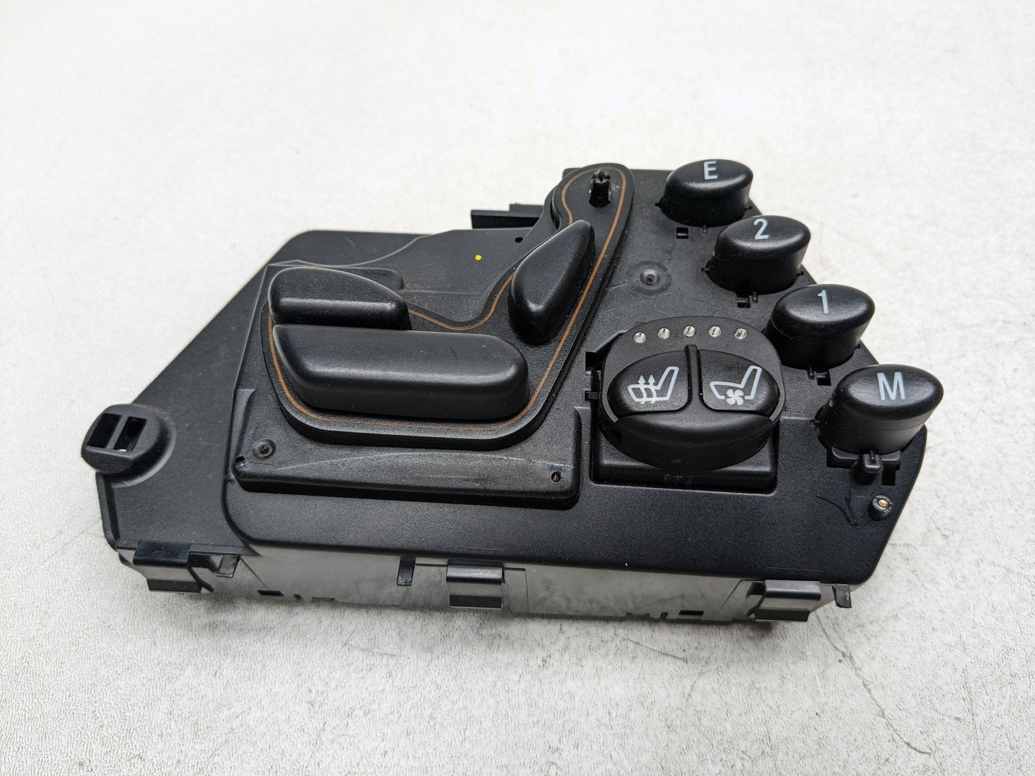 97 - 05 MERCEDES-BENZ S500 OEM SEAT CONTROL SWITCH FRONT RIGHT PASSENGER SIDE