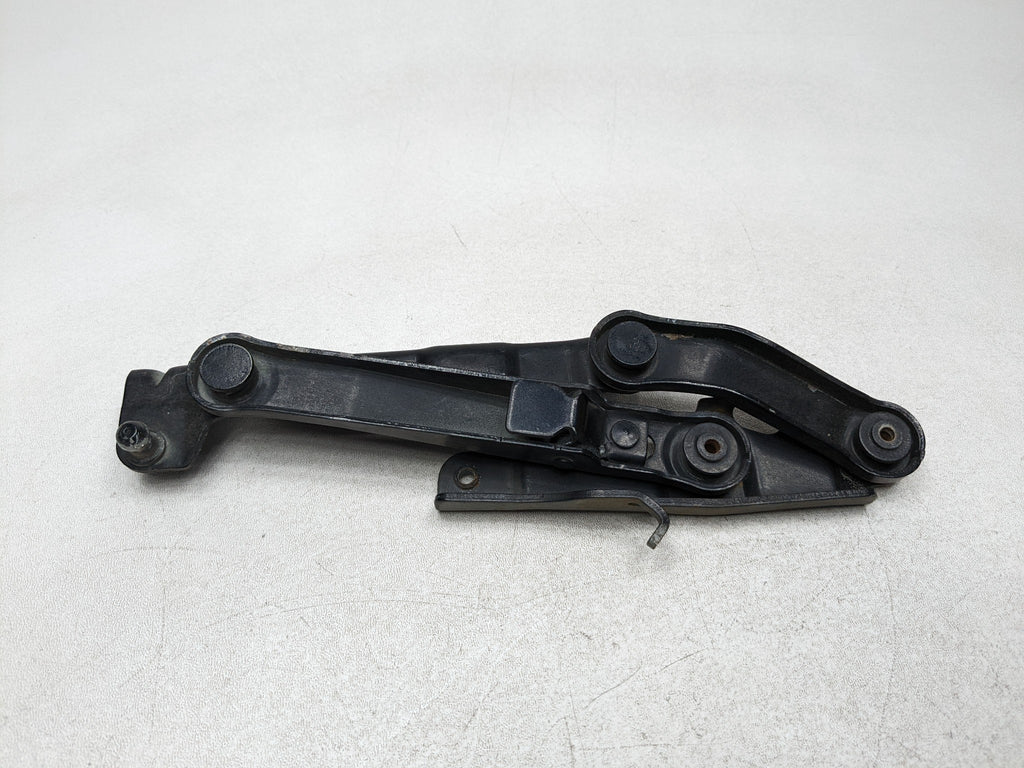 97 - 05 MERCEDES-BENZ S500 OEM HOOD HINGE SUPPORT BRACKET FRONT LEFT DRIVER SIDE