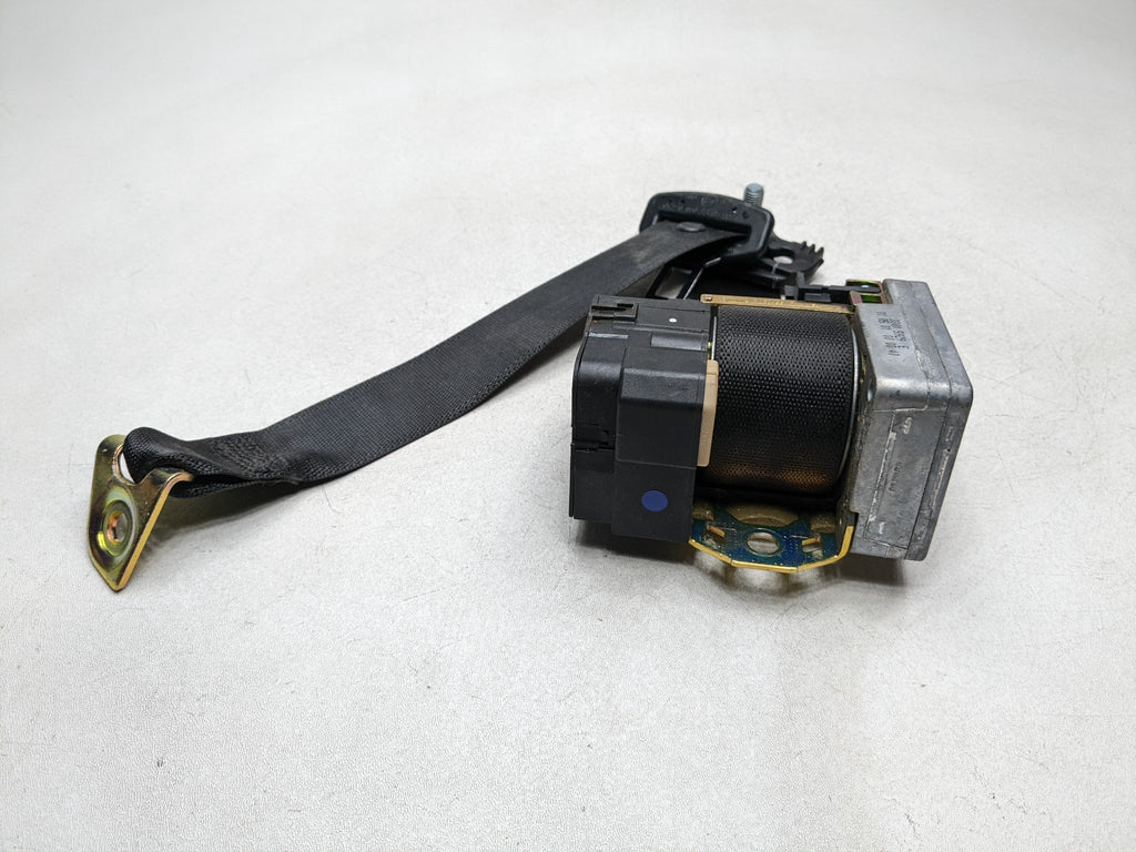 97 - 05 MERCEDES-BENZ S500 OEM SAFETY SEAT BELT RETRACTOR REAR LEFT DRIVER SIDE