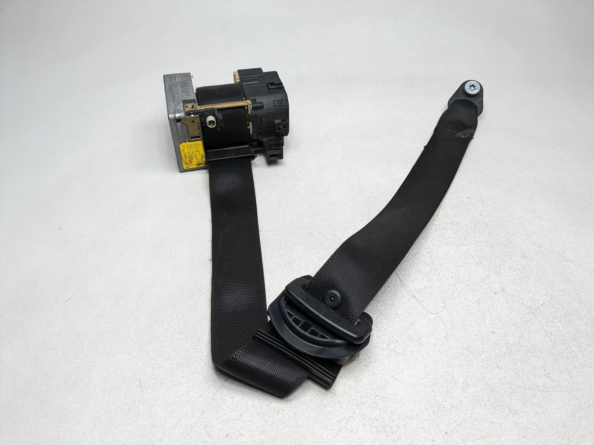 97 - 05 MERCEDES-BENZ S500 OEM SAFETY SEAT BELT RETRACTOR FRONT LEFT DRIVER SIDE