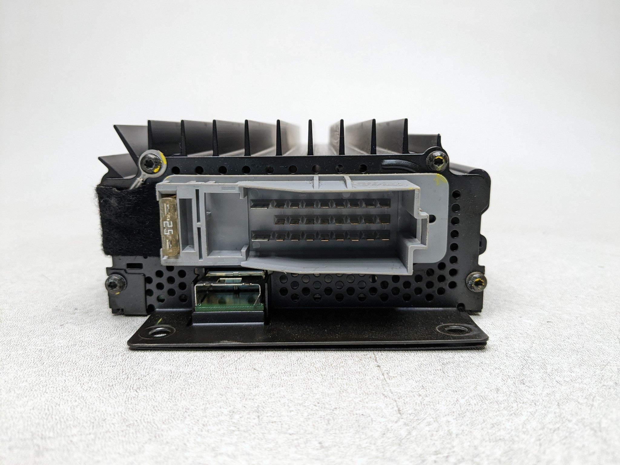 97 - 05 MERCEDES-BENZ S500 OEM AMPLIFIER RADIO AUDIO STEREO SOUND SYSTEM MODULE