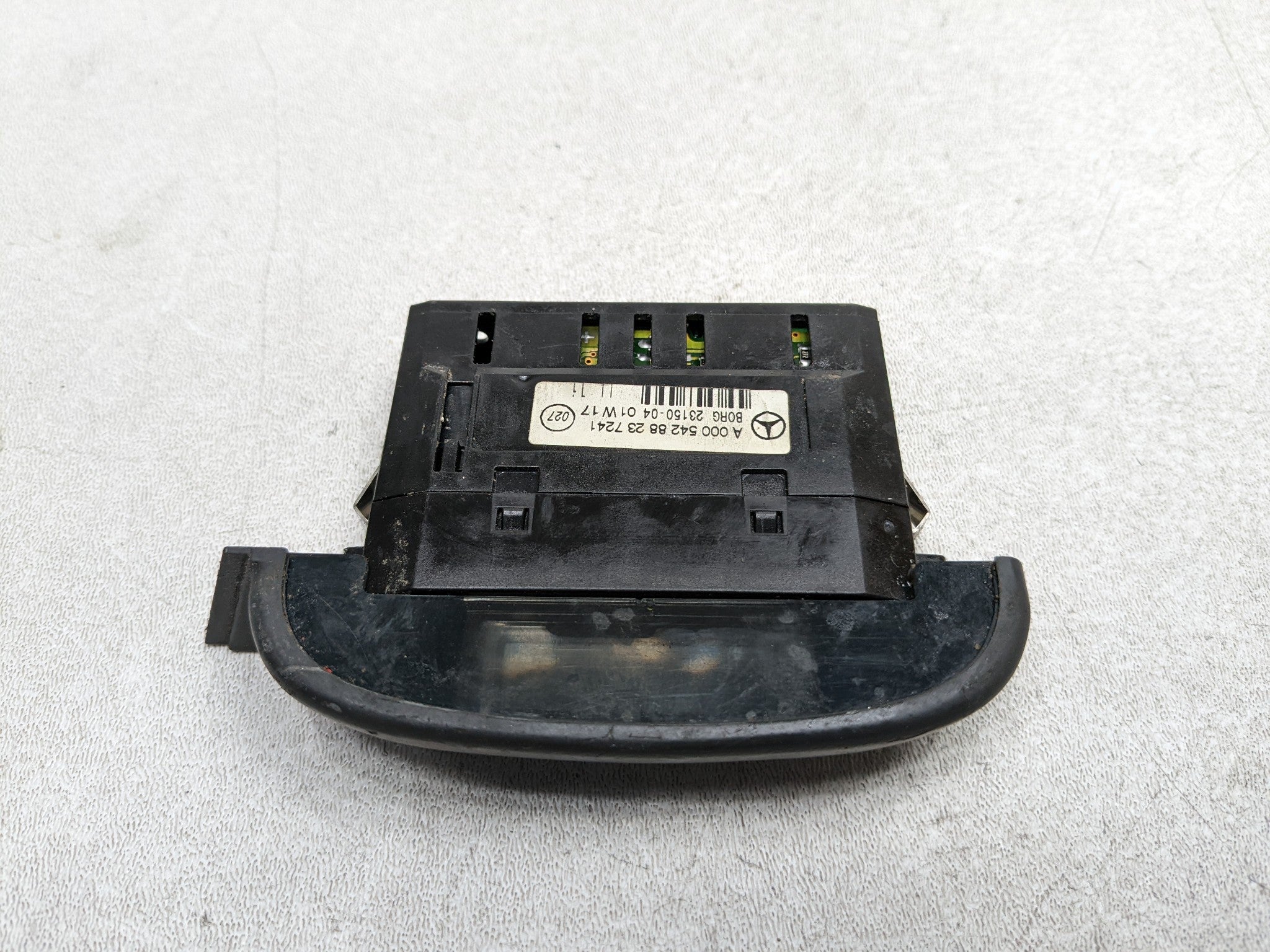 97 - 05 MERCEDES-BENZ S500 OEM PARKING DISTANCE CONTROL BEEPER DISPLAY SCREEN