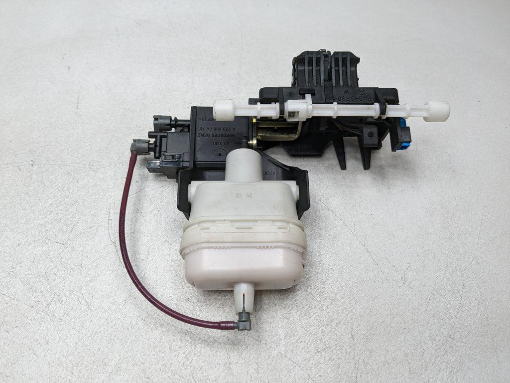 1997 - 2005 MERCEDES-BENZ S500 OEM TRUNK LID LATCH LOCK VACUUM ACTUATOR